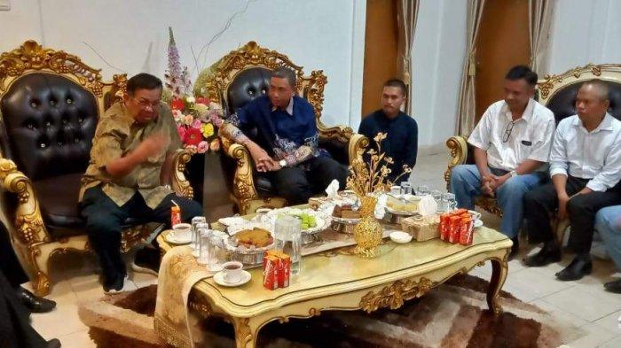 Seharian Aksa Mahmud Bersama Bupati Wajo, Amran Mahmud Paparkan Grand Desain Wisata Danau Tempe