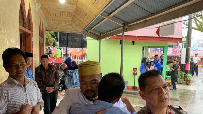 Kapolda Sulbar Mediasi Insiden Ricuh Jelang Massosor Manurung, Hasilnya?