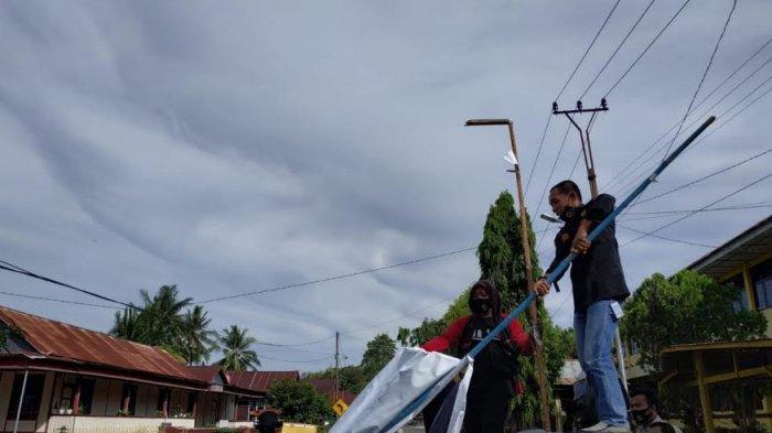 Masa Tenang, Atribut Kampanye Mulai Ditertibkan di Soppeng