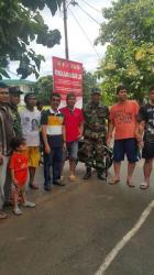 TNI dan Masyarakat Paccerakkang Bersihkan Kompleks Pakkamaseang