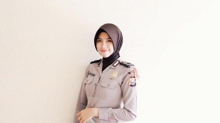 Polwan Polres Gowa Raih Sarjana Pendidikan di UNM, Segini IPK-nya - bripda-andi-orisha-zhativa-456.jpg