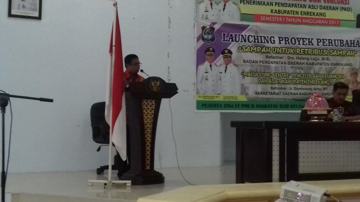Buka Rapat Monitoring dan Evaluasi PAD, Ini Kata Wabup Enrekang