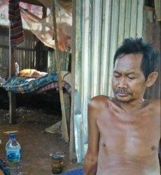 Lumpuh, Sebatang Kara Tinggal di Gubuk Reot, BII Galang Dana untuk Semmang di Maros