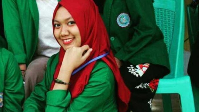 Mahasiswi Muhammdiyah Barru Ini Optimistis Inggris Angkat Trofi Piala Dunia
