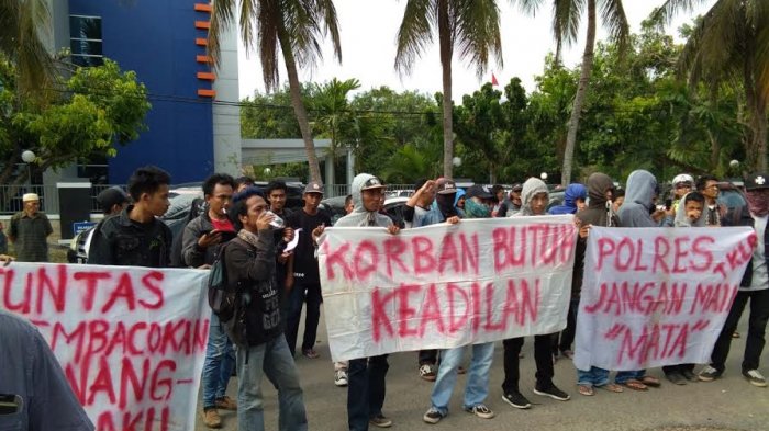 Demo di Polres Takalar, Mahasiswa Hipermata Tuntut Ini