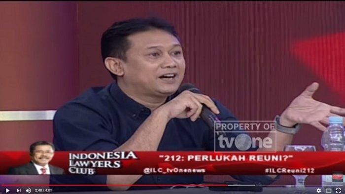 Lebih Banyak Diam di ILC, Rupanya Denny Siregar Ngantuk, Bosan, dan Kecewa. Ini Curhatannya