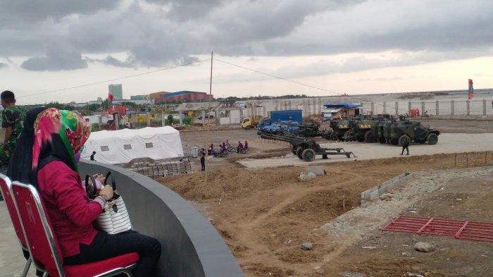 Ini Rangkaian Acara Hiburan Upacara HUT ke 348 Sulsel, Ada Aksi Barongsai Hingga Terjun Payung - dft2_20171018_202631.jpg