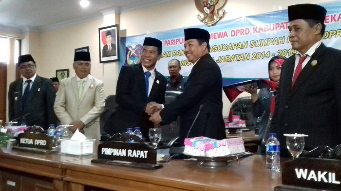 Dilantik, Disman Duma Resmi Jadi Ketua DPRD Enrekang
