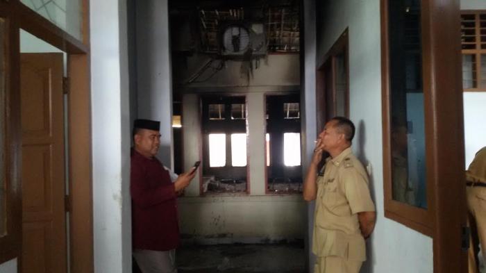 Kondisi Terkini Kantor DPRD Gowa Sepekan Pasca-Dibakar - dprd-gowa3_20161003_134138.jpg