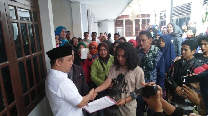 2 Hari Didemo, Fraksi Gabungan DPRD Takalar Nyatakan Tolak Tambang Pasir di Galesong