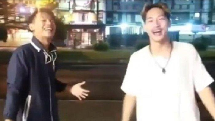 Akun Youtube Ferdian Paleka Lenyap & Tak Di Rumah Saat Digeruduk Warga, Prank Sembako Taoge Busuk