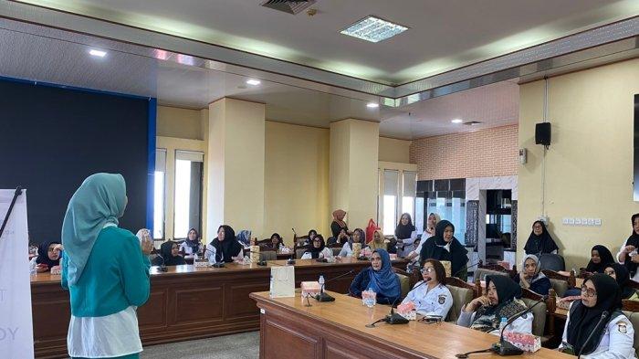 Melalui Beauty Demo DWP DPRD Sulsel Upgrade Wawasan Seputar Kecantikan