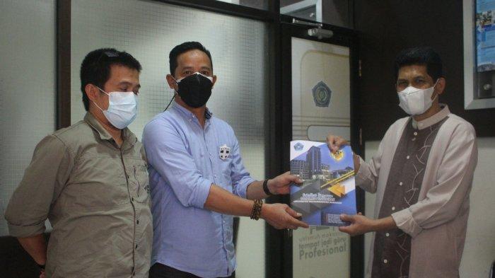 Erwin Akib Pendaftar Pertama Bakal Calon Dekan FKIP Unismuh Makassar