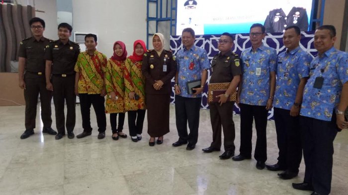 Waduh! Gara-Gara Foto, Kajari Maros 'Marahi' Awak Media, Maunya Difoto Pose Begini