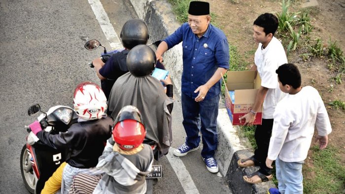 FOTO: Haidar majid Berbagi Sajian Berbuka Puasa di Fly Over - haidar_20170611_230157.jpg