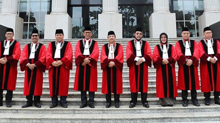 MK Sidangkan 297 Gugatan Pileg Sidang Dibagi 3 Panel
