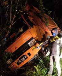 BREAKING NEWS: Truk vs Motor di Tana Toraja, Satu Tewas
