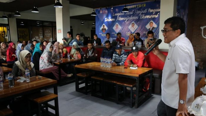 Idris Manggabarani Berbagi Kiat Jadi Pengusaha Sukses ke Pelaku UMKM dan Mahasiswa