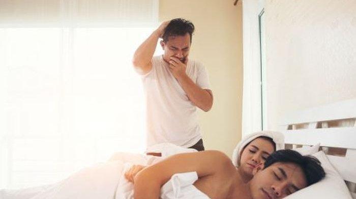 Abaikan Peringatan Suami, Ibu Muda Tetap Asyik Main Ranjang Bareng Pria Lain hingga Kehabisan Napas