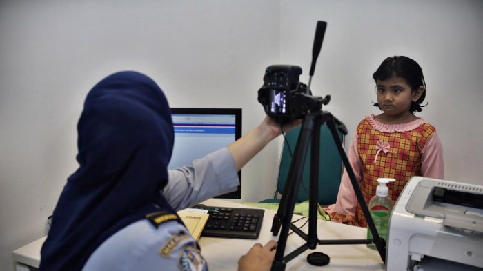 FOTO: Pelayanan Paspor di Kantor Imigrasi Makassar