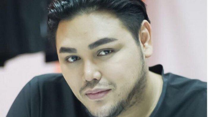 Foto-foto Asisten Ivan Gunawan Bernama Andre Jordan Alatas AJA dan Kabar Terbaru Bosnya