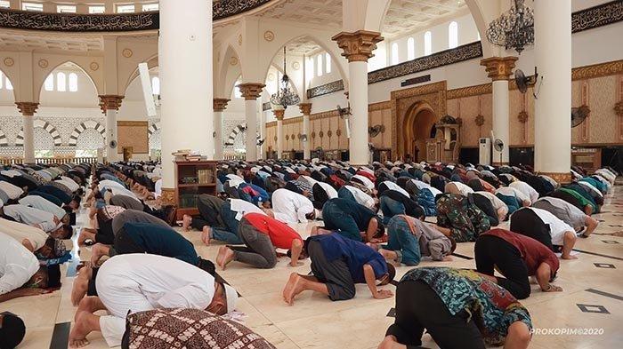 Jadwal Sholat Jumat 1 Oktober 2021: Niat, Tata Cara dan Bacaan Lengkap Sholat Jumat