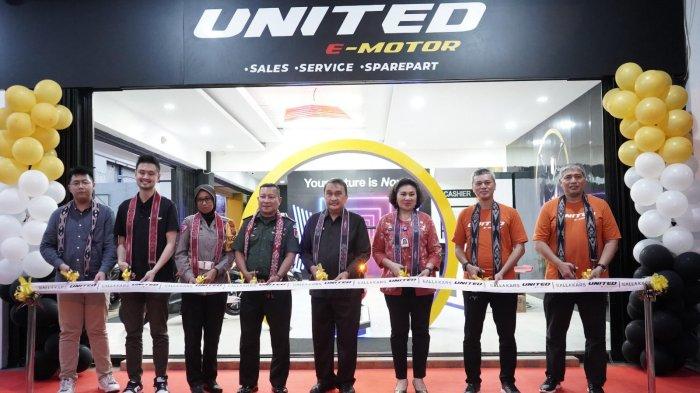 Setelah Makassar dan Kendari, Kini Kalla Kars Pasarkan United E-Motor di Manado