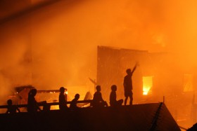 Kebakaran di Jl Baji Gio Cendrawasih, 3 Tewas