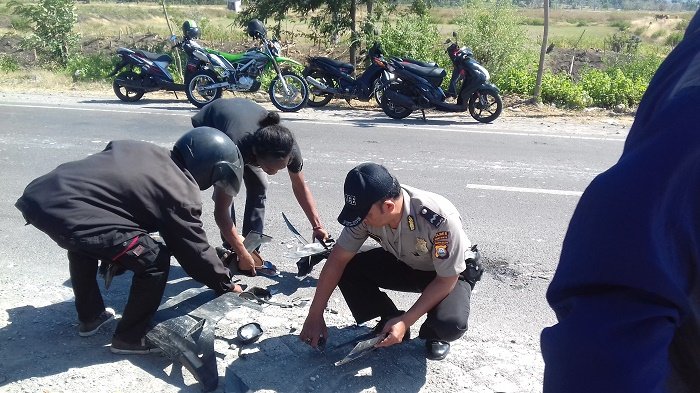Video Kecelakaan Honda Beat Nyunsep di Kap Mobilio, Pengendara Kesakitan di Atap Mobil