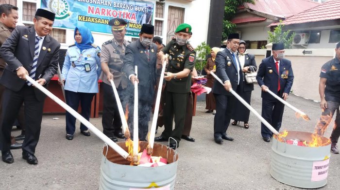 Kejari Wajo Musnahkan 87 Gram Barang Bukti Narkotika