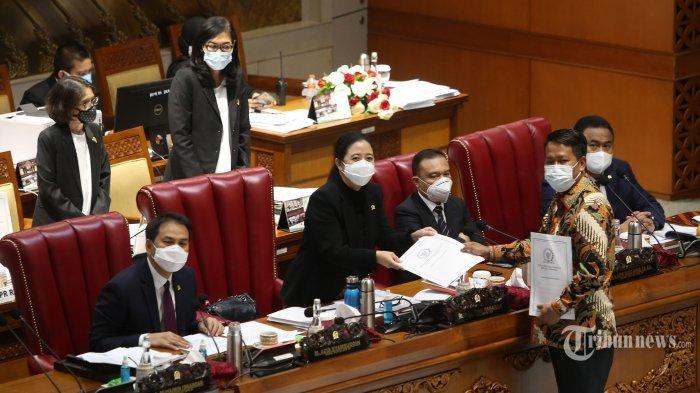 Pemerintah Sebut Ada 8 Kelebihan UU Cipta Kerja yang Disahkan DPR RI, Berikut Poin yang Dimaksud
