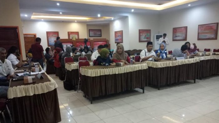 Ribuan DPT Bermasalah, KPU Tunda Pleno DPTHP