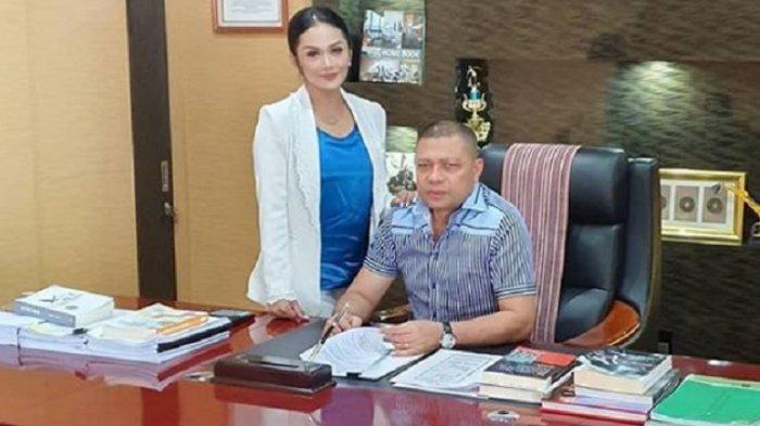 Krisdayanti Buka Suara Soal Postingan Suami Raul Lemos, Bicara Rumah Tangga 'Jangan Baper'