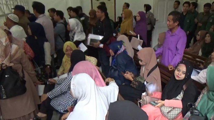 Empat Rangkuman Menarik saat Kurator Abu Tours Kumpulkan Para Korban