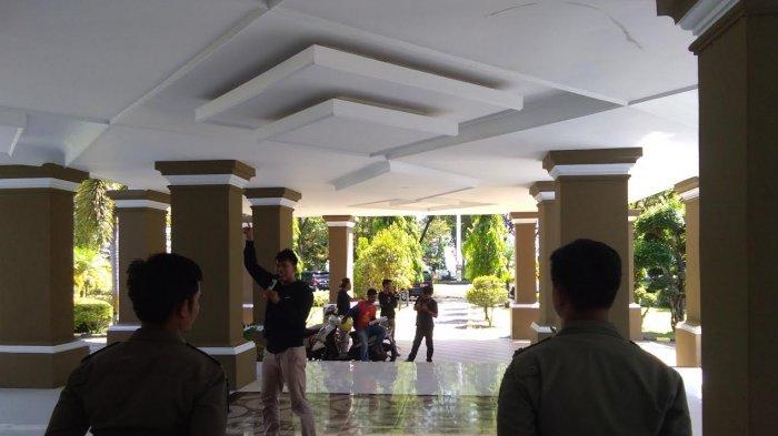 5 Pemuda Ini Persoalkan Program Tapal Batas Desa di Kantor Bupati Luwu Utara
