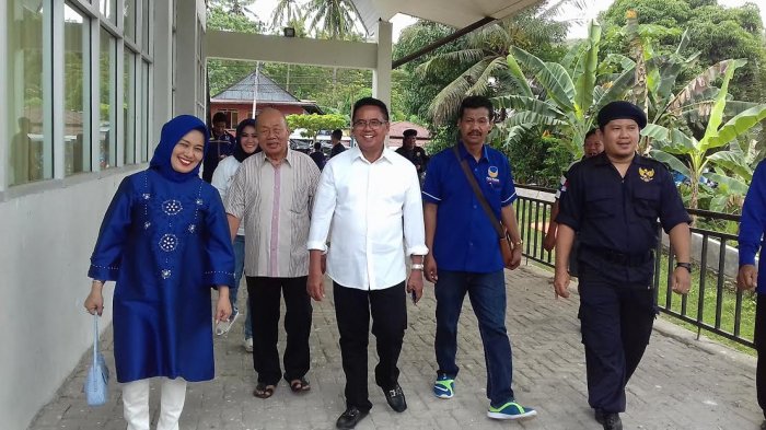 Kembalikan Formulir Gerindra, Ketua Nasdem Enrekang Boyong Massa Pendukung