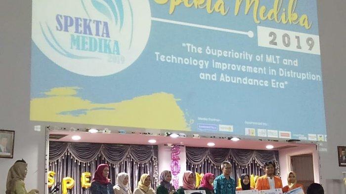 Mahasiswa Prodi DIV Teknologi Laboratorium Medis Unimerz Raih Juara 2 LKTI Tingkat Nasional