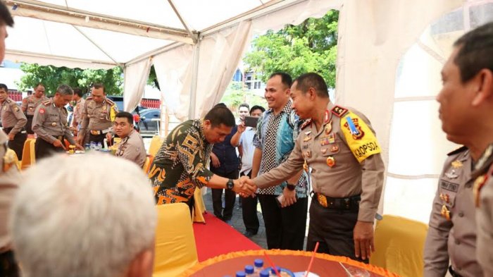 Natal 2017, Wawali Makassar Silaturahmi di Kediaman Wakapolres Makassar - makassar_20171225_170629.jpg