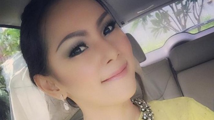 Mengharukan! Beda Keyakinan dengan Anak, Ucapan Natal Kalina Ocktaranny Ini Jadi Perhatian