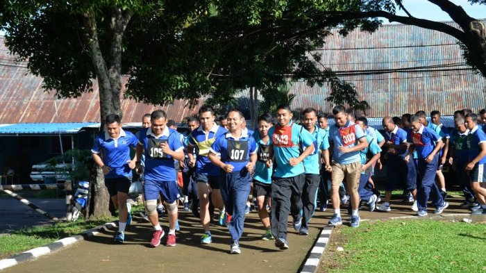 Personel dan ASN Lanud Hasanuddin Ikuti Tes Samapta