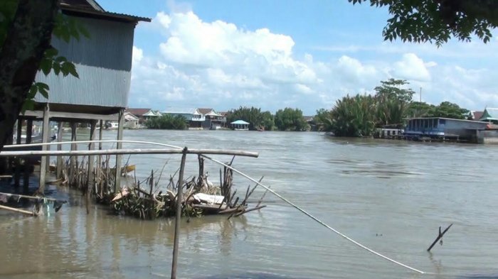 Tak Ada Tanggul Sungai, Banjir Ancam Keselamatan Warga Borimasungguh Maros