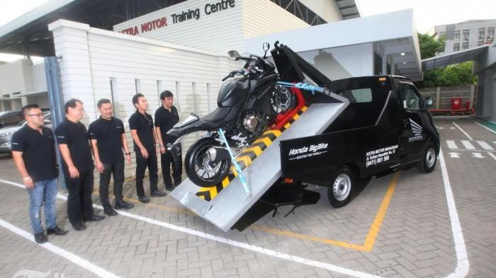 BIG WING Astra Motor Center Makassar Hadir di Jl Sultan Alauddin - mengadakan-grand-opening-dealer-s_20160626_002304.jpg