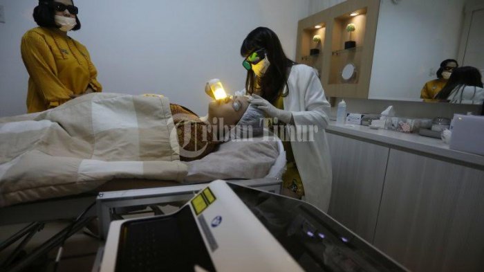 Perawatan Miracle Yellow Laser, Atasi Jerawat Hingga Remajakan Kulit
