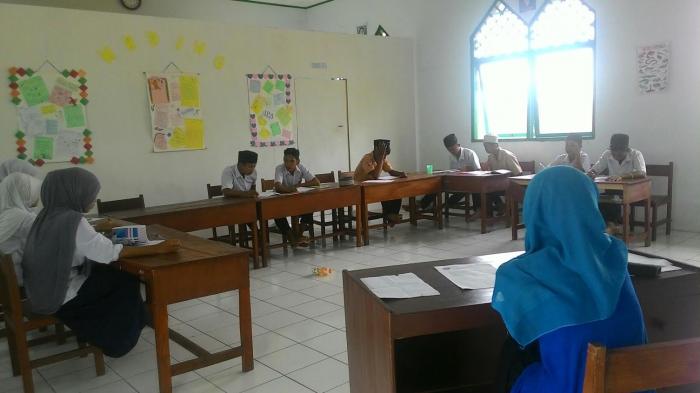 Kepsek di Soppeng, Kulasse: Jangankan Internet Telpon Pun Putus-putus
