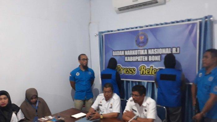 BNN Bone Ciduk Bandar Narkoba, Ini Identitasnya