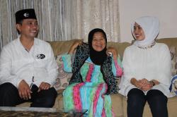 TQ - H1 Absen di Pertemuan Antar Kandidat