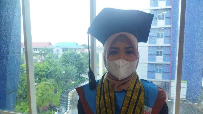 Jadi Lulusan Terbaik Unismuh Makassar dengan IPK 3.9 , Siapa Sosok Nur Muliasari?