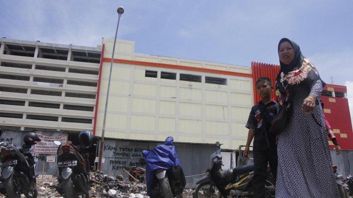 Sidang Gugatan Digelar, Ratusan Pedagang Mulai Padati Pengadilan