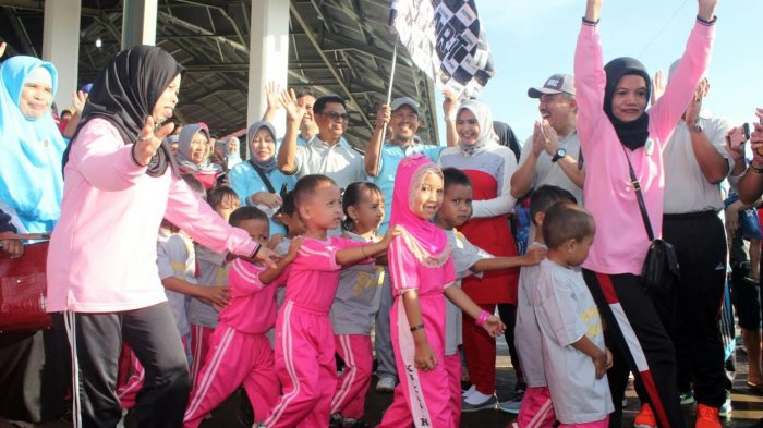 Anak PAUD se Maros Ikuti Senam Bugar dan Jalan Santai