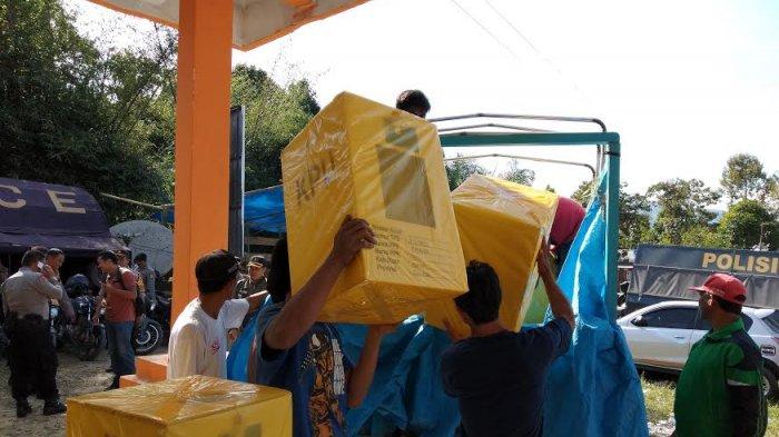 KPU Mamasa Distribusikan Kotak Logistik Pemilu di Tiga Kecamatan